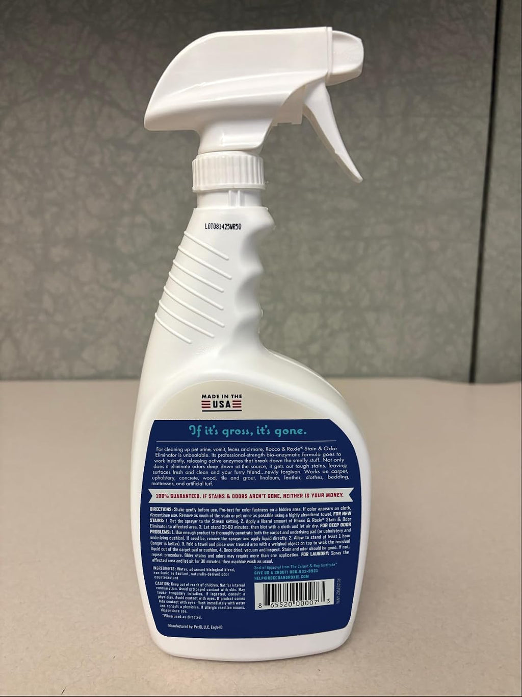 Rocco & Roxie Enzyme Stain & Odor Eliminator. 32 Fl Oz | Bio-enzymatic urine destroyer; CRI Certified Safe; made in USA; for carpets. bedding. litter boxes. crates & cars